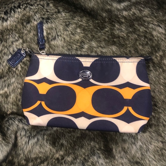 Coach Signature Travel Cosmetic Makeup Bag - Picture 1 of 10